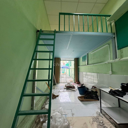 CHO THUÊ NHÀ NGUYÊN CĂN NGAY VẠN PHÚC CITY CHÍNH CHỦ- 70M2- SÂN VƯỜN 