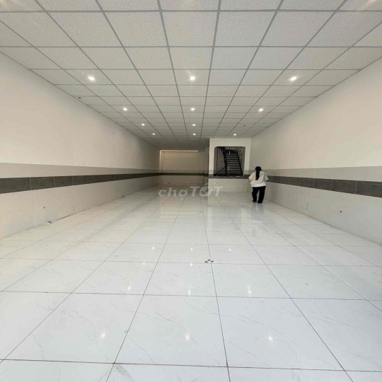 Nhà trục chính KDC Nam Long - Thuận tiện kinh doanh