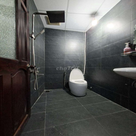 Cho thuê nhà dài hạn;hướng đông;9x25=225m2,kvBình Lợi-Phạm Văn Đồng.