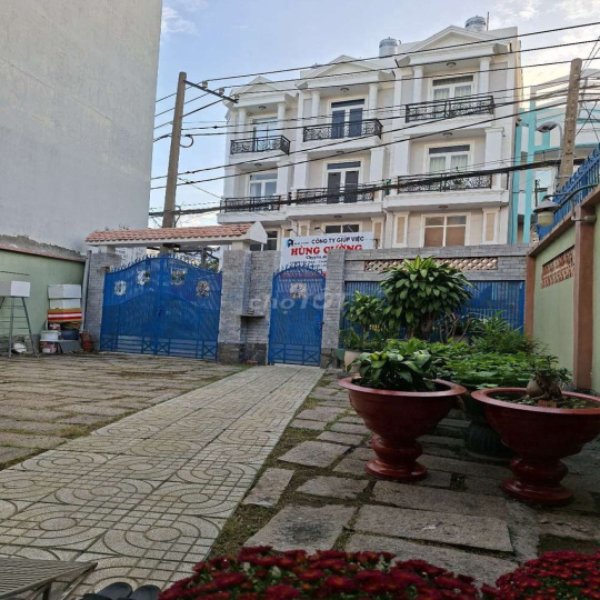 Cho thuê nhà dài hạn;hướng đông;9x25=225m2,kvBình Lợi-Phạm Văn Đồng.