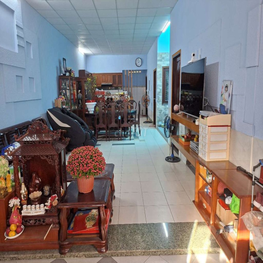 Cho thuê nhà dài hạn;hướng đông;9x25=225m2,kvBình Lợi-Phạm Văn Đồng.