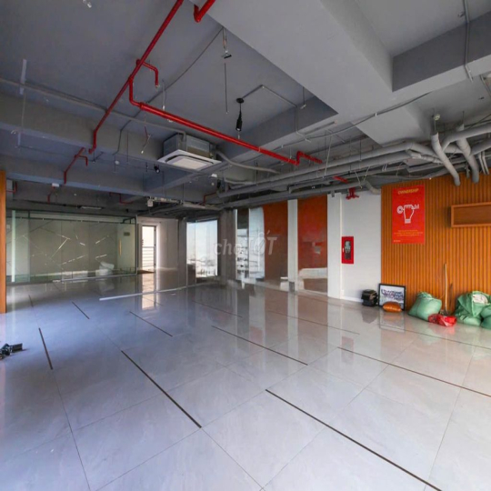 CHO THUÊ TÒA BUILDING  HẠNG A DIỆN TÍCH 2400 NGUYỄN VĂN ĐẬU BÌNH THẠNH