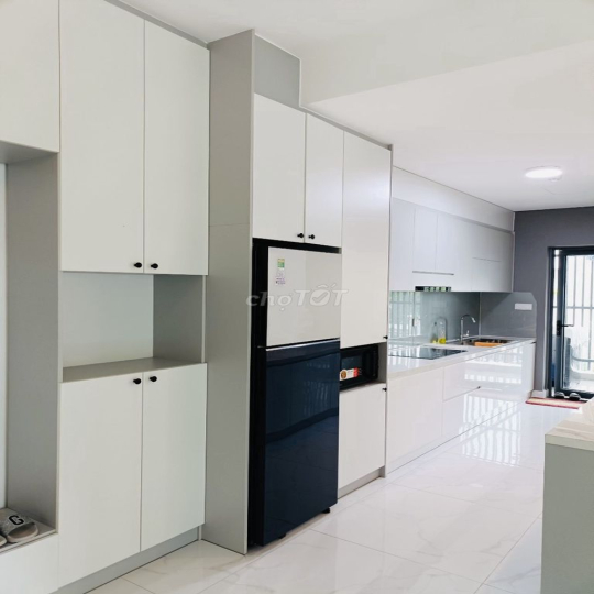 🍀 CHO THUÊ DIAMOND ALNATA FULL NỘI THẤT, 2PN TẦNG TRUNG VIEW YÊN TĨNH