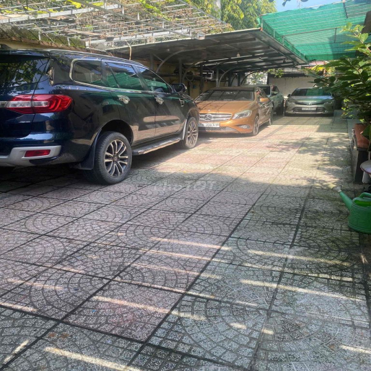 CHO THUÊ NHÀ BIỆT THỰ VƯỜN MẶT TIỀN ĐƯỜNG VĨNH PHÚ 38  280m