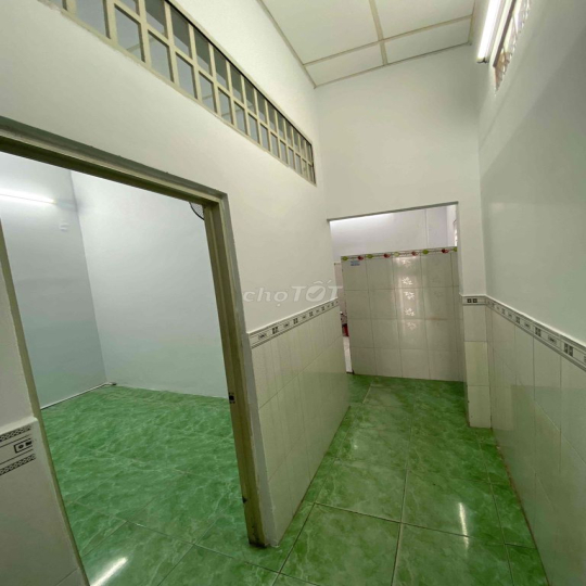 CHO THUÊ NHÀ NC GỐC 2 MT LUỸ BÁN BÍCH Q.TP vị trí mb siêu VIP