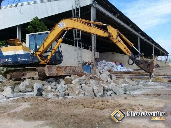 05 trường hợp bắt buộc phải phá dỡ nhà ở năm 2023? Ai là người có trách nhiệm phá dỡ nhà ở?