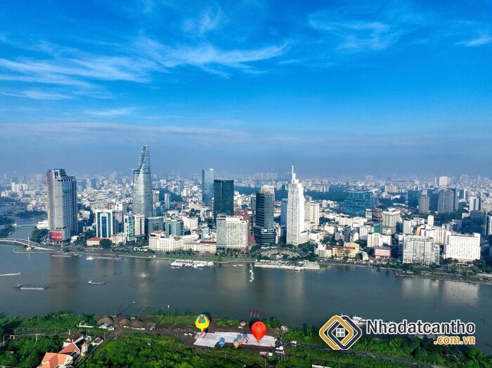 Nhân Sự Ngành Địa Ốc Lao Đao