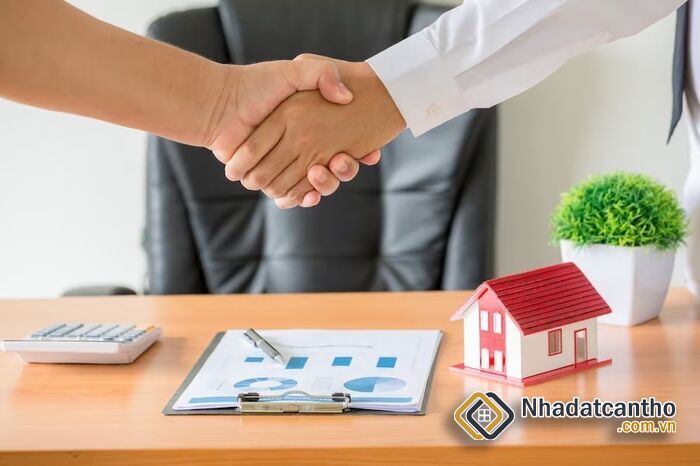 Môi Giới Là Gì? Quy Trình 7 Bước Trở Thành Nhà Môi Giới BĐS Chuyên Nghiệp