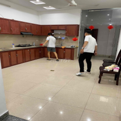 NHÀ VIEW CÔNG VIÊN CHO THUÊ