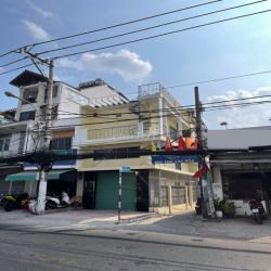 Góc 2 Mặt Tiền Đường Âu Cơ Ngay Bệnh Viện Quận Và Đại Học Văn Hiến.