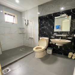 ✅ Biệt Thự 5 tầng 250m2 đường Lê Thị Kỉnh Phước Kiểng. Giá 40triệu