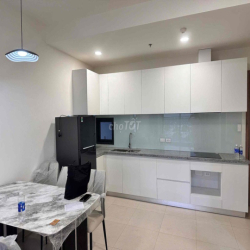 Căn Hộ cao cấp, căn góc 2 mặt tiền 2pn view hồ bơi, công viên tầng 10