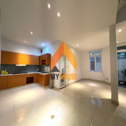 BẤT NGỜ CHƯA KHÁCH!VILLA THẢO ĐIỀN LUNG LINH  35TR