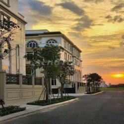 Siêu Phẩm Trống Lại Ngay Trong Khu Đô  Thị Vạn Phúc Full NT Tách Bếp