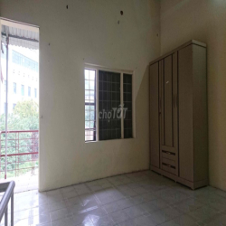 Cho thuê tập thể P16 Thuỵ Khuê
