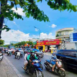 MẶT BẰNG CHO THUÊ KINH DOANH SẦM UẤT