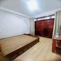 ✅Nhà thuê Mặt tiền đường Tám Danh, xây 5 tầng mới đẹp