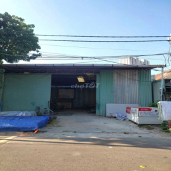 Cho thuê kho, xưởng 200m² tại Quận 2, xe container vào tận nơi