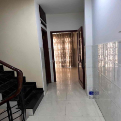 CHO THUÊ NHÀ NGUYÊN CĂN MẶT TIỀN QUẬN 10 - 1 TRÊT + 4 LẦU