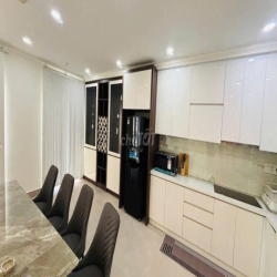 ✨CHO THUÊ BIỆT THỰ GÓC 2 MẶT TIỀN NGUYỄN Ư DĨ, QUẬN 2 DT 800M2