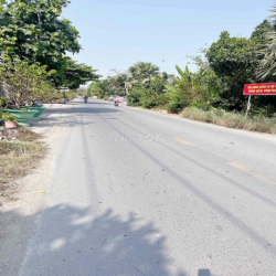 Cho thuê lô đất MT đường Vườn Thơm, DT 9mx30m, giá 6 triệu/t