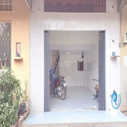 Nha trung tâm q 5 tầng trệt chung cư đường Trần hưng Đạo q5