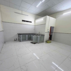 Cho thuê nhà trệt nguyên căn 4,5x20m sẵn 2máy lạnh hẻm gần ĐH Y Dược