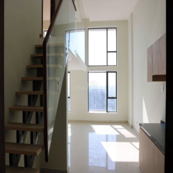 Căn hộ duplex La Astoria - 11 triệu/tháng (3PN, 2WC, nhà trống).