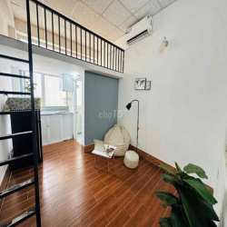 SÁT RANH ĐẠI HỌC HUTECH