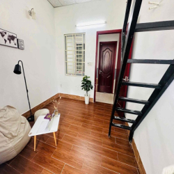 SÁT RANH ĐẠI HỌC HUTECH
