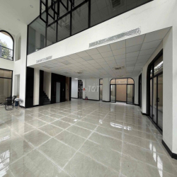 ✨CHO THUÊ TÒA NHÀ MẶT TIỀN TRẦN NÃO DT 2000M2 QUẬN 2✨