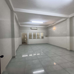 nhà giá rẻ 4 x 20 có 4pn 4wc sân thượng 