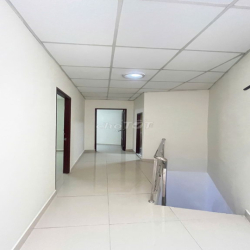 Nhà 4pn q5 gần chợ hòa bình bv chấn thương trần hưng đạo chùa vạn phật