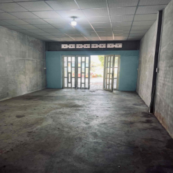 Cho thuê nhà mặt tiền chợ Hưng Thạnh 100m2