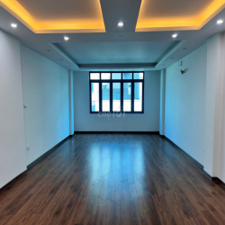 Cho thuê nhà mới tinh Liền Kề Linh Đàm:90m2, 5 tầng, 25tr, thang máy