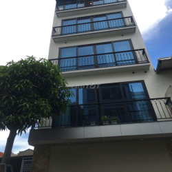 Cho thuê nhà mới tinh Liền Kề Linh Đàm:90m2, 5 tầng, 25tr, thang máy