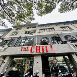 Cho Thuê Mặt Bằng đường Trần Hưng Đạo, Quận 1. DT: 10x25m. Trệt 1 lầu