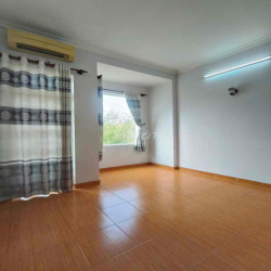 Nhà 1/ Lê Văn Quới [4x12m], 2 Lầu, 4pn-3wc