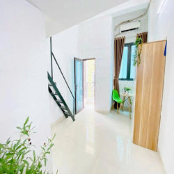 CHO THUÊ PHÒNG 25M² NGÕ 44 TRẦN THÁI TÔNG – CÓ THANG MÁY – Ở NGAY