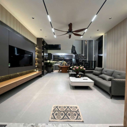 🎆SIÊU PHẨM NHÀ ĐẸP GẦN BẾN XE💙💚❤