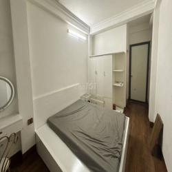 Cho thuê nhà nguyên căn 30m2 5 tầng