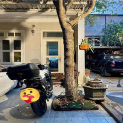 BIỆT THỰ SÂN VƯỜN NGỌC THUỴ 190m2 – Ô TÔ VÀO NHÀ, FULL ĐỒ–23TR/THÁNG!