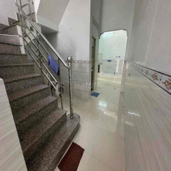 Nhà 1/ Lê Văn Quới 4mx18m 3 lầu 3pn 3wc hẻm 6m thông