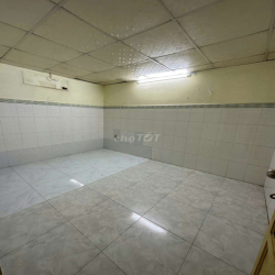 4 X 18M MẶT TIỀN ĐƯỜNG CƯ XÁ PHÚ LÂM D 