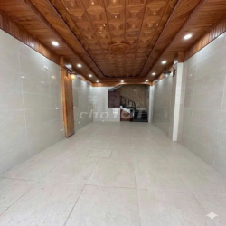 cho thuê nhà 4 tầng Nguyễn Chí Thanh giá rẻ