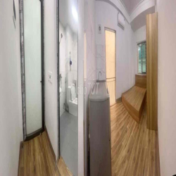 phòng khép kín, đầy đủ nội thất, tại tổ 1 Kiến Hưng