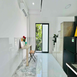 CHO THUÊ PHÒNG DUPLEX BANCOL RỘNG THOÁNG GẦN ÂU CƠ,HOÀ BÌNH,VĂN HIẾN