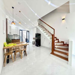 CHO THUÊ NHÀ Ở 4 PHÒNG NGỦ KĐT MỸ GIA GÓI 8 GIÁ 28 TRIỆU/THÁNG