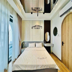 CHO THUÊ NHÀ FULL NỘI THẤT HXH TẬN NHÀ 220 NGUYỄN VĂN KHỐI P9 3PN 3WC