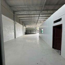 Cho Thuê kho , xưỡng  10x20 =200m2 điện 3fa xtt